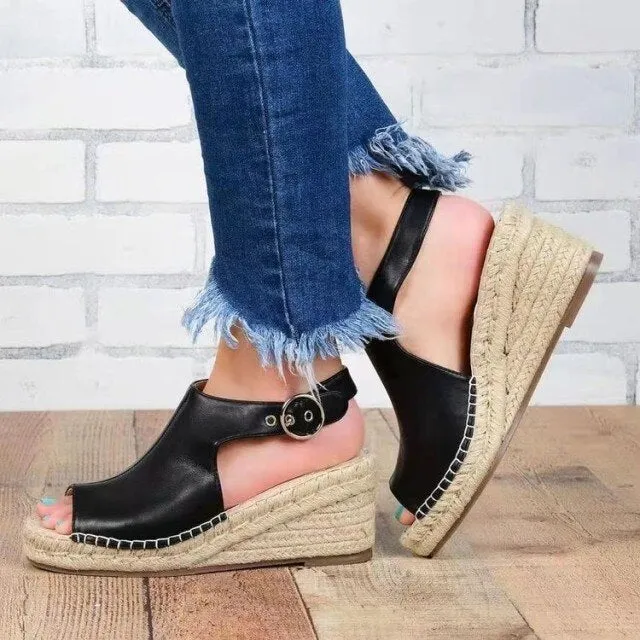Fashionable and breathable orthopedic Sandals