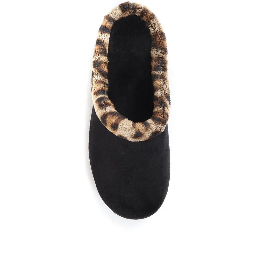 Faux Fur Trimmed Mule Slippers - RELAX34011 / 320 661