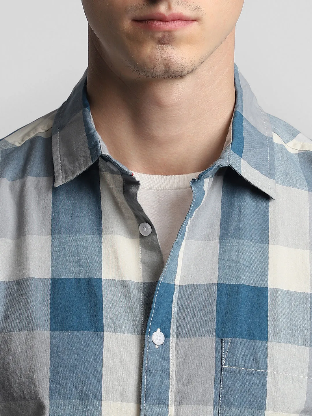 Men's Button Down Collar Slim Fit Checks Blue Casual Shirts