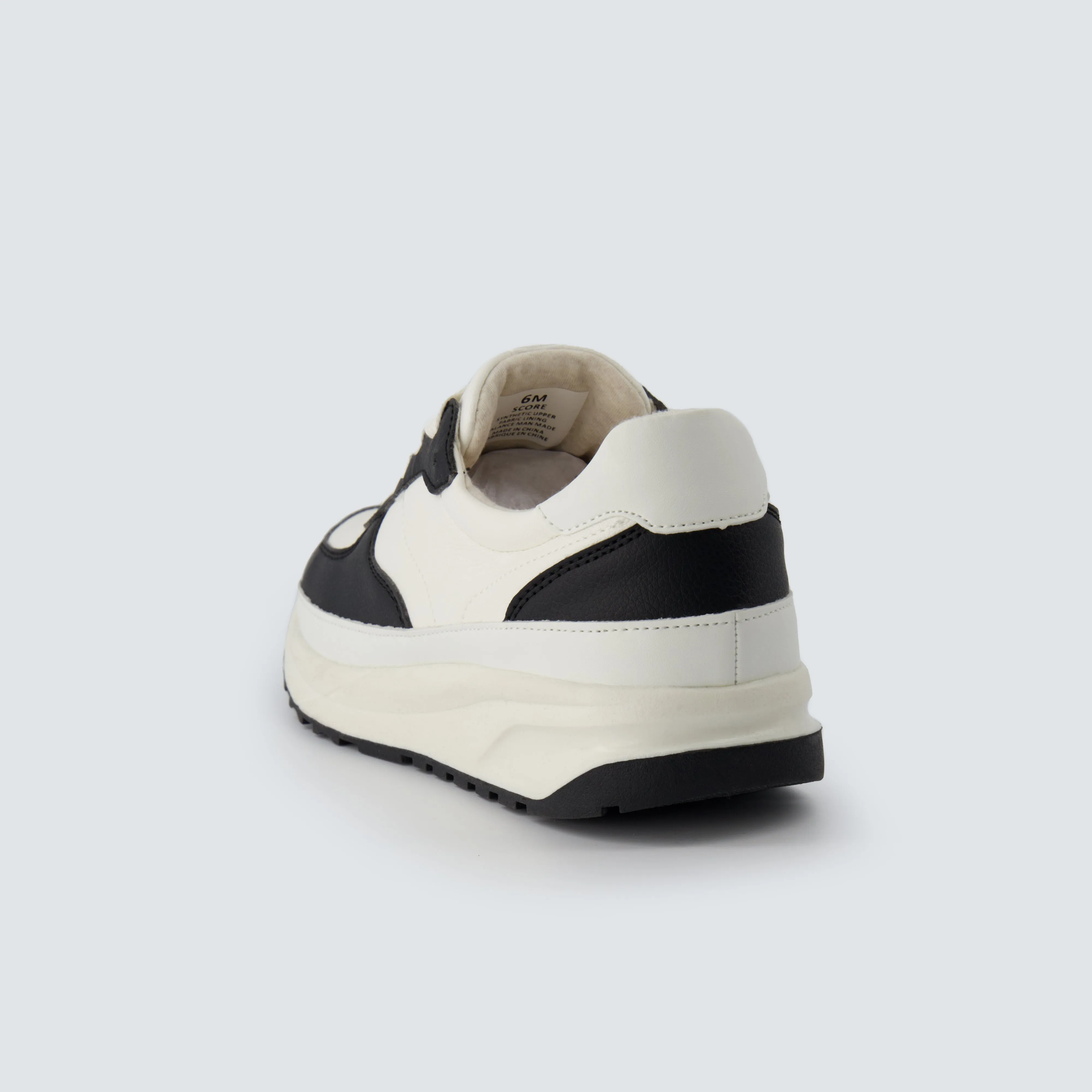 Score Lace-up Sneaker