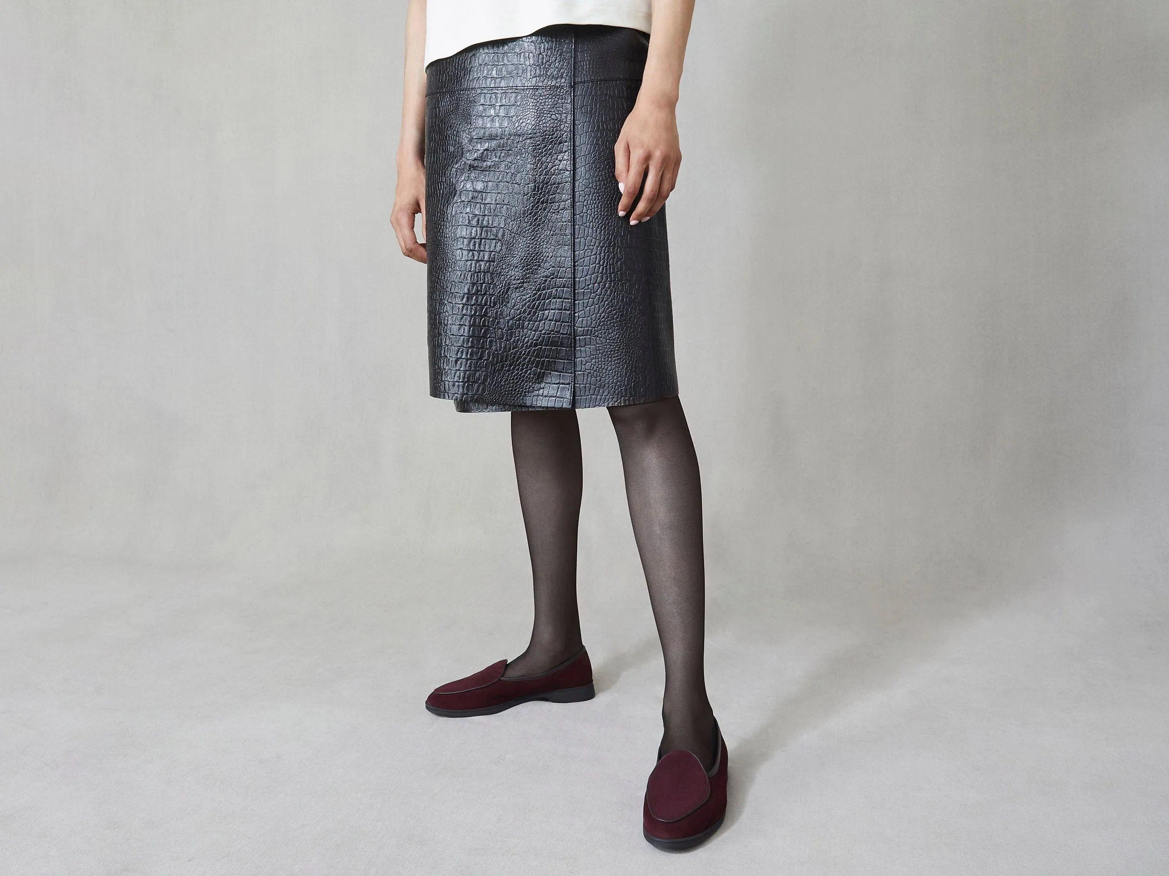 Stride Loafers in Sultan Glove Suede Dark Sole